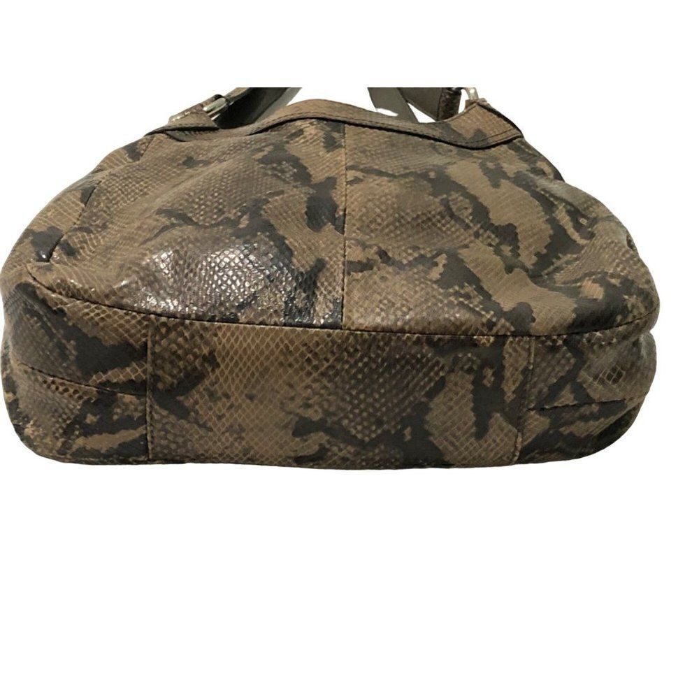 Coach Soho Lynn Python Embossed 3 Compartments Snakeskin Hobo Purse E1120 F17419 - Picture 3 of 7